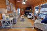Peaceof Paradise-Blue Ridge cabin rental-Screened Porch
